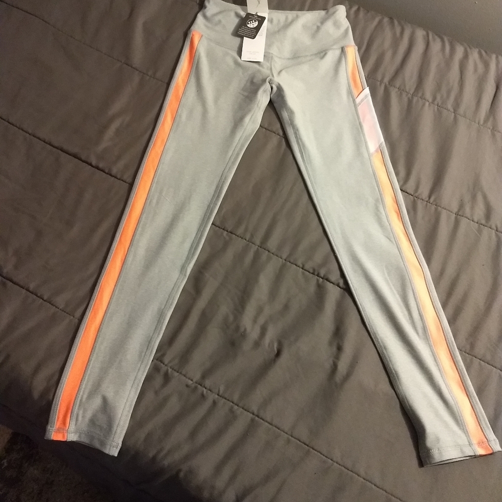 New.. Gottex leggings